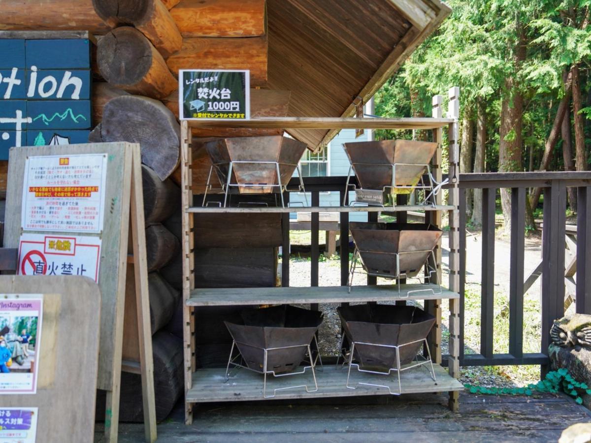 ホテル 森と湖の楽園ｗorkshopｃampｒesort 富士河口湖町 エクステリア 写真